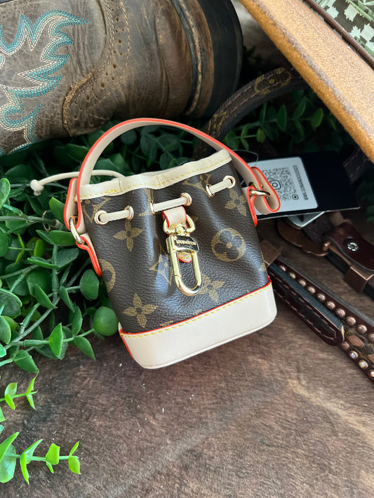 Mini bucket bag