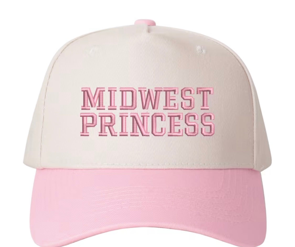 Midwest Princess 👑
Small-town roots. Big-time style.
