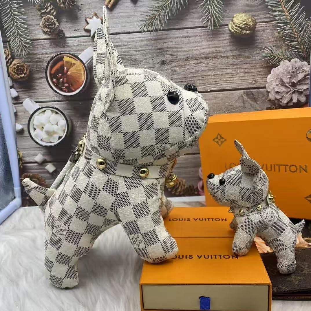 LV Plush