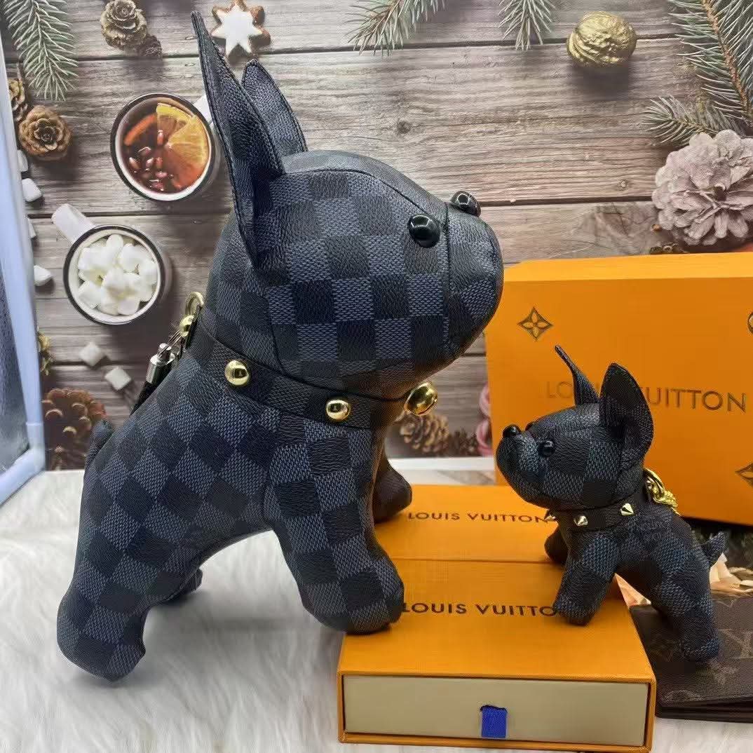 LV Plush