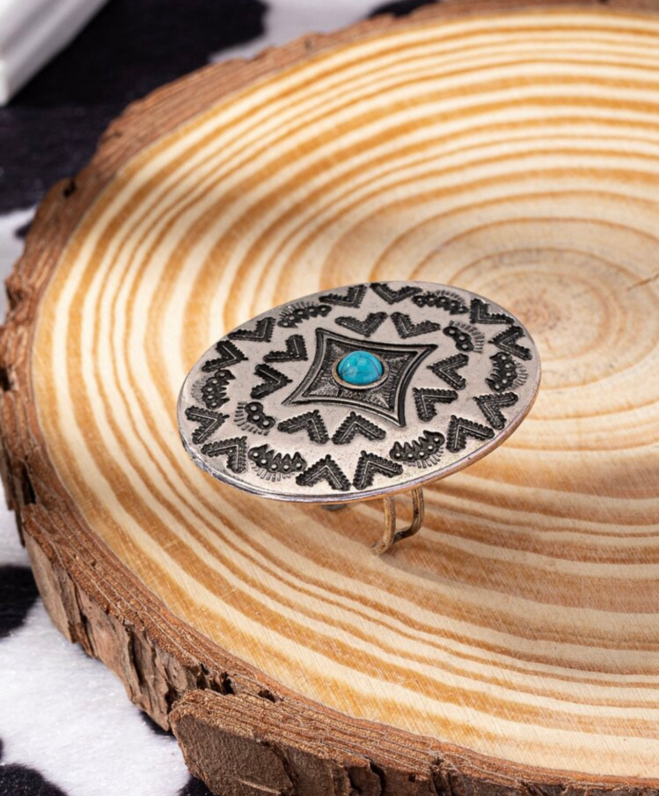 Large aztec ring