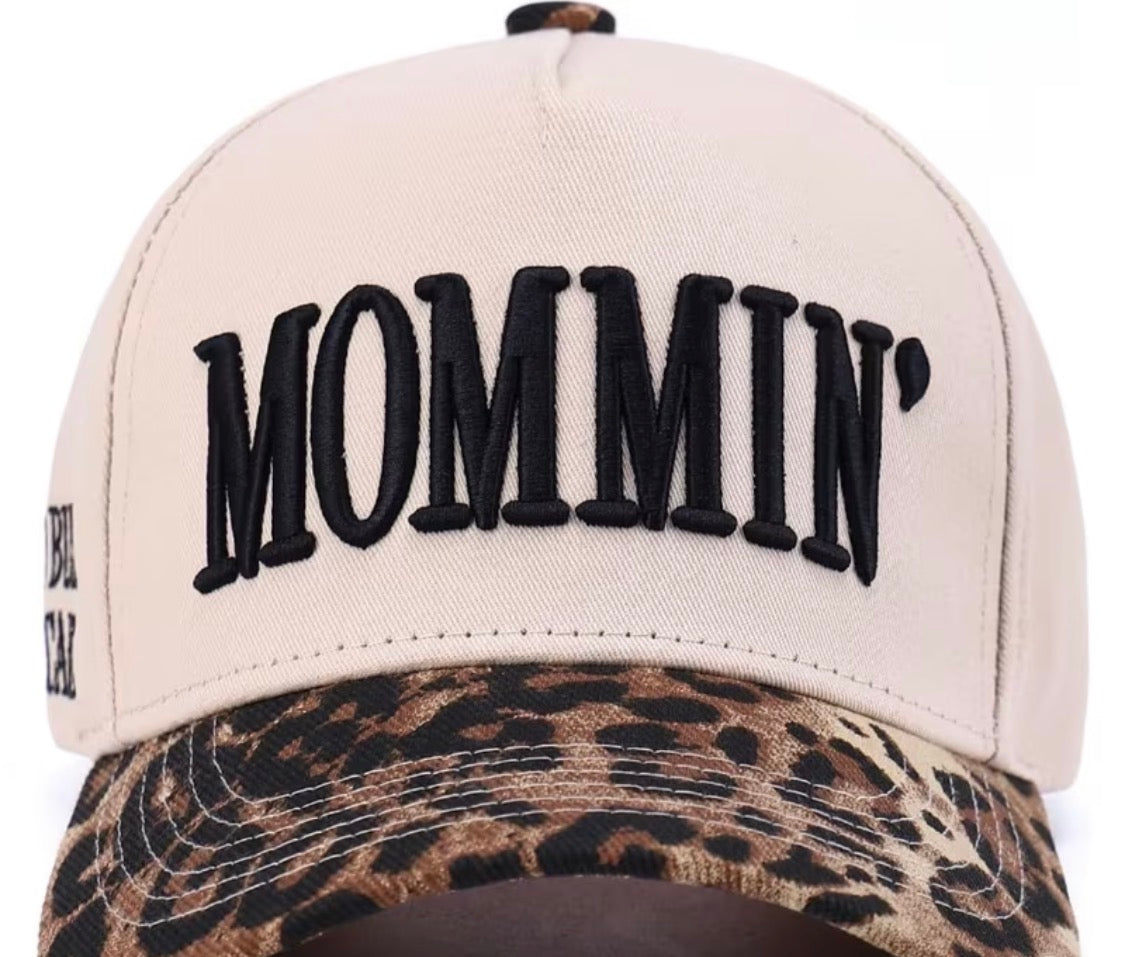 “Mommin” trucker hat