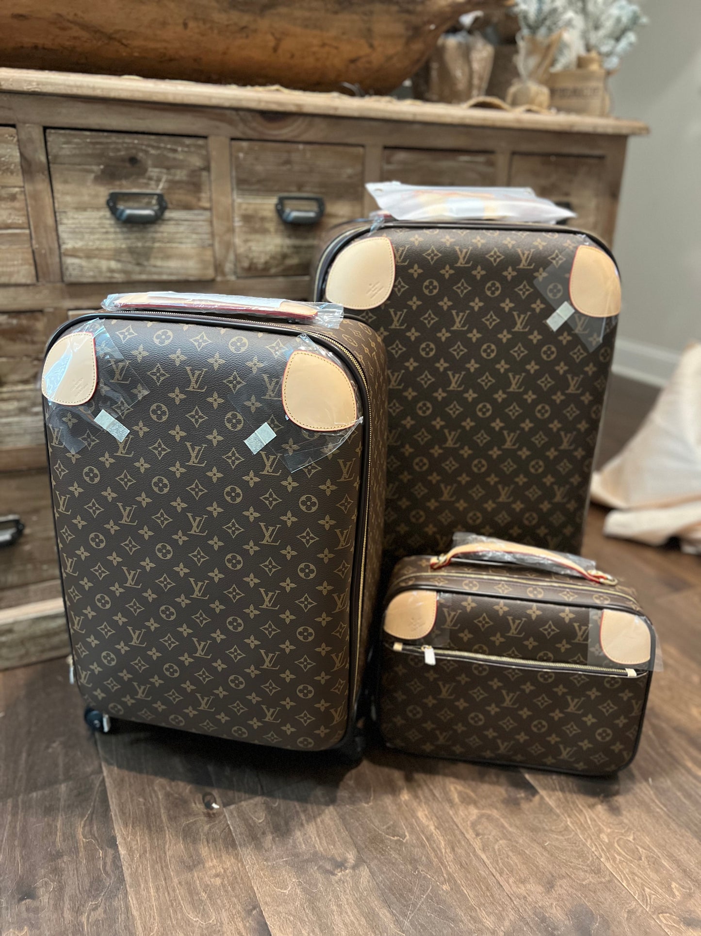 Luxury luggage on wheels