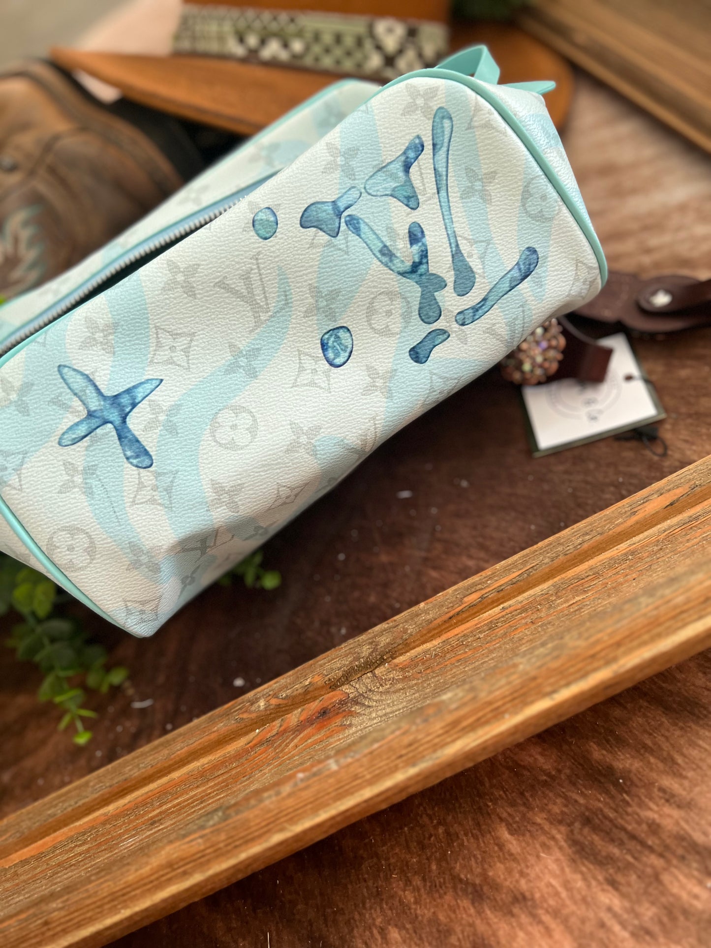 Makeup toiletry bag